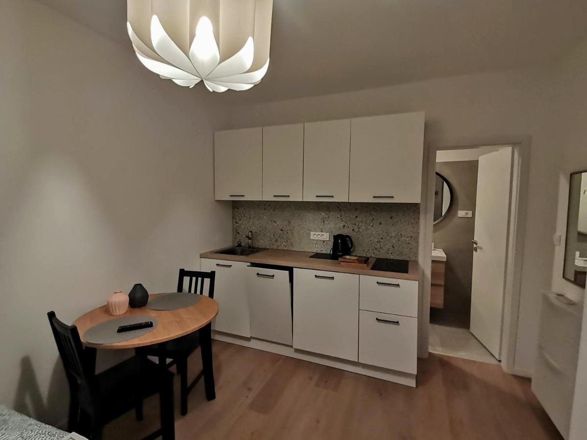 Fisher King Apartments Крк Екстер'єр фото